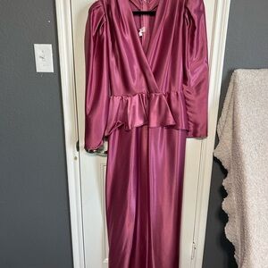 Vintage ILGWU Union Made Pink Long Sleeves Maxi Dress With Belt  Made In USA